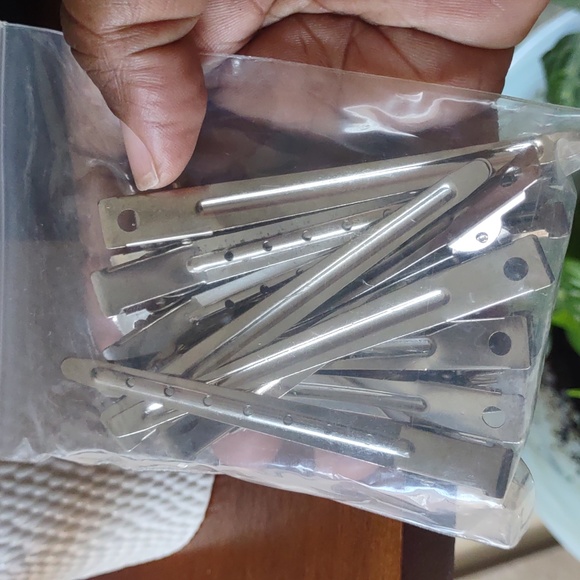 2PC BLACK DIGITAL FLATIRON SET WITH HAIR CLIPS - Picture 11 of 12